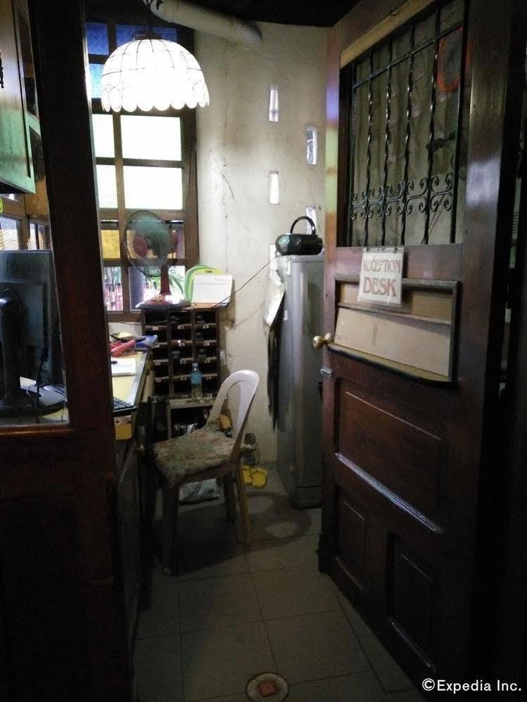 Oyo 424 La Florentina Pensionne Cebu Luaran gambar